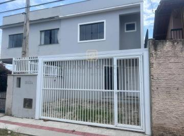 Casa · 100m² · 2 Quartos · Casa com 2 quartos