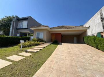 Casa de 4 quartos, Santana de Parnaíba · Casa moderna térrea no Residencial Gênesis 2 no Alphaville em Santana de Parnaíba - SP
