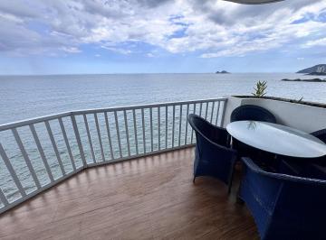 Apartamento · 130m² · 3 Quartos · 1 Vaga · 
                                Apartamento com 3 quartos sendo 1 suíte com Vista para o Mar em Gua