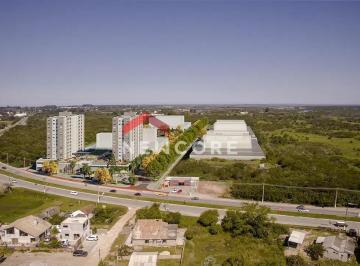 Casa · 75m² · Casa de Vila em  Avenida Ferreira Viana - Areal - Pelotas/RS