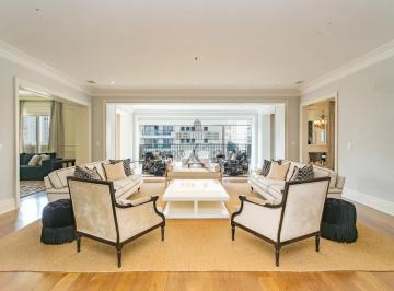 Apartamento · 412m² · 3 Quartos · 5 Vagas · Oportunidade - Apartamento - Jardim Europa - 3 Suítes - 412m².