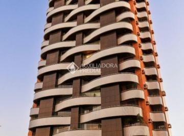 Apartamento · 178m² · 3 Quartos · 3 Vagas · APTO REFORMADO NO RESIDENCIAL VITORIA REGIA NO CENTRO DE NOVO HAMBURGO