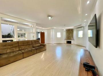 Casa de 4 quartos, Santana de Parnaíba · Sobrado à venda no Alphaville Residencial 3 em Santana de Parnaíba - SP