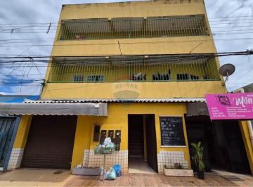 Comercial · 250m² · 8 Quartos · Prédio Comercial e Residencial à venda, em São Sebastião.  Próximo ao mercado União e parada de ônib