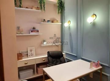 Comercial · 100m² · 5 Vagas · Oportunidade - Ponto Comercial - Parque Industrial - 100m².