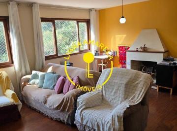 Casa · 208m² · 4 Quartos · 2 Vagas · Casa com ótima localização