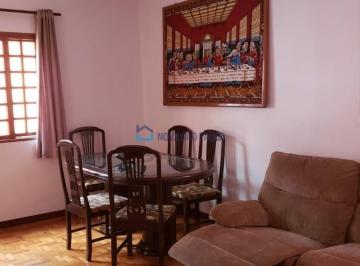 Casa · 180m² · 5 Quartos · 4 Vagas · Casa à venda na Cidade Vargas com 5 quartos e 3 vagas de garagem.