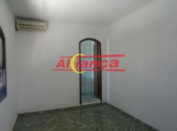 Casa · 170m² · 3 Quartos · 1 Vaga · Sobrado 170m², com 3 quartos para locação -Vila Rio de Janeiro -R$ 2.800,00