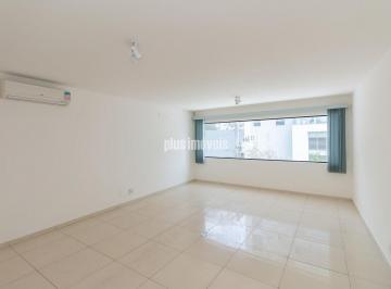 Comercial · 180m² · 4 Quartos · 1 Vaga · Casa Comercial Reformada para Venda no Brooklin ? Pronta para o Seu Negócio!
