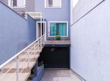 Casa · 250m² · 3 Quartos · 5 Vagas · Casa à venda com 250m², 3 quartos e 5 vagas