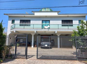 Rural · 4500m² · 6 Quartos · 3 Vagas · Chácara em Porta do Sol, Mairinque/SP com 4 suítes mais 02 dormitórios.