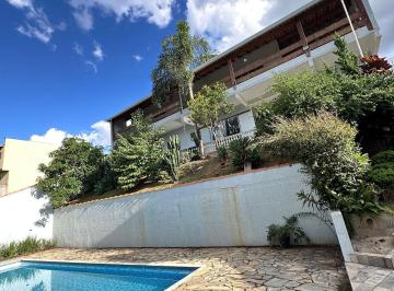Rural · 1000m² · 5 Quartos · Chácara com pequeno lago nos fundos!