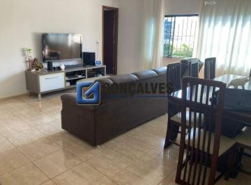 Casa · 204m² · 2 Quartos · 4 Vagas · Casa Residencial à Venda em São Caetano do Sul – Bairro Olímpico, 2 dormitórios, 4 vagas