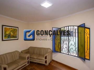 Casa · 355m² · 5 Quartos · 4 Vagas · Casa ampla para aluguel em Diadema Centro – 5 quartos, 4 vagas, 355 m²
