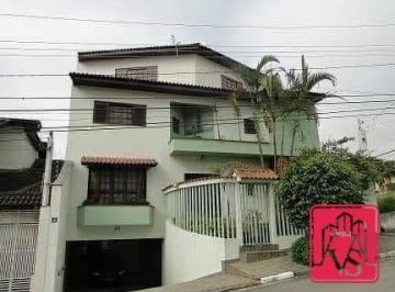 7976f0fa97d50a3c47e3518832f6004bb0c3845b · Sobrado amplo com 630m² localizado no Parque dos Pássaros em São Bernardo do Campo- SP.
