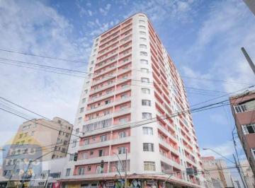 990cb2bf15306dd52b5fb58b96610b5aeef5949c · Apartamento com 3 dormitórios para alugar, 63 m² por R$ 2.900,00/mês - Centro - Curitiba/PR