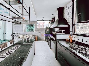 c76db14581fc5cb9c989a5777f2bfe3c27bbf6b5 · Cobertura com 3 dormitórios à venda, 270 m² por R$ 2.800.000,00 - Icaraí - Niterói/RJ