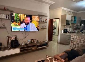 Casa · 100m² · 2 Quartos · 2 Vagas · Casa com 2 quartos à venda bairro Dona Zulmira - Uberlândia/MG