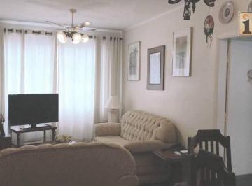 82ce4ad3fb6a302a4dd203c21d1bc8bd8f4845de · Predio de frente ao mar, com 02 dormitorios mais dep. de empregada, sala 02 ambientes, amplos quarto