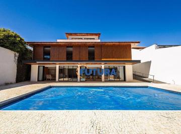 967b9f3f04f8a6ae42ac664e6dacf76699a464bd · SHIS QI 17, Casa Reformada com 560M2 Lago Sul
