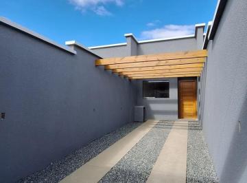 ltlnvny2otljntqwnwfhmgu0_md · Geminado planta baixa com 60m², possui 2 quartos sendo 1 suíte e 2 vagas.