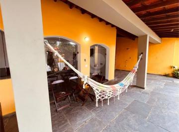 Casa · 300m² · 6 Quartos · Casa com 6 quartos à venda em Enseada - SP