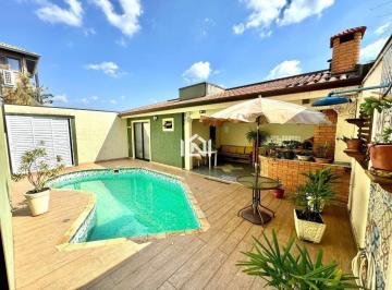 casa a venda no condominio jardim das flores - piscina · Casa à venda - no Jardim das Flores