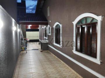 Casa de 3 quartos, Jacareí · Casa - Villa Branca - 3 Dormitórios - 130m²