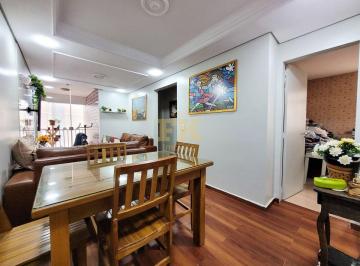 Apartamento de 3 quartos, Taguatinga · Apartamento reformado de 63m² com 3 quartos e vaga de garagem em Taguatinga Sul