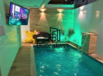 Casa · 250m² · 3 Quartos · 2 Vagas · Casa Sobreposta Baixa à Venda — Ponta da Praia, Santos/SP | 3 Suítes • Porteira Fechada • Piscina Aq