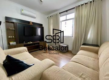 Sala · Apartamento no Embaré — Santos/SP | 95 m² • 2 Dormitórios • Vaga Demarcada • Vista Livre e Ensolarad