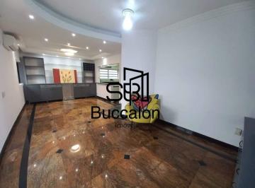 Casa · 140m² · 3 Quartos · 2 Vagas · Sobrado de Esquina com Lazer Privativo — Macuco, Santos/SP | 139 m² • 3 Dormitórios • Quintal com Ch