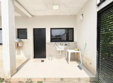 Casa de 2 quartos, Jacareí · Oportunidade - Casa Térrea - Loteamento Villa Branca - Jacareí - 2 Dormitórios - 80m².