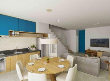 Casa de 3 quartos, São Sebastião · Sobrado com 3 suítes e 122 m² à venda em São Sebastião