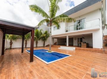 Casa de 3 quartos, Águas Claras · Arniqueira Casa Térrea em condomínio 3 Quartos 3 suítes Acesso Park Way Churrasqueira Piscina