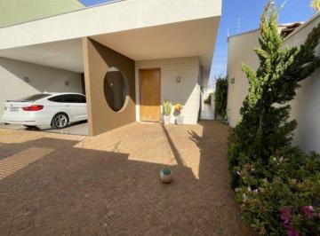 Casa de 3 quartos, Indaiatuba · Casa com 3 quartos en Jardim Esplanada II, 300 m² en venda