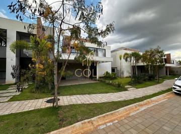 Casa · 229m² · 3 Quartos · 2 Vagas · Casa à venda em Campinas, Alphaville Dom Pedro, com 3 suítes, com 229 m²