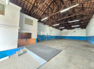 Comercial · 422m² · Salão para alugar no bairro Vila Rezende em Piracicaba