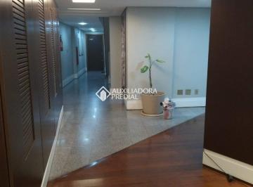 Comercial · 56m² · 1 Vaga · Sala Comercial à Venda - Desocupada, com Vaga Escriturada | Av. Taquara - Petrópolis