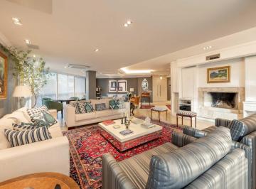 Apartamento · 542m² · 3 Quartos · Apartamento à venda - em Petrópolis