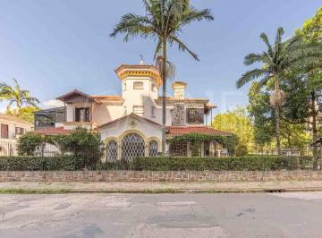Casa · 830m² · 3 Quartos · Casa à venda - em Petrópolis