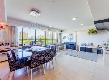 Apartamento · 236m² · 3 Quartos · Apartamento à venda - em Três Figueiras