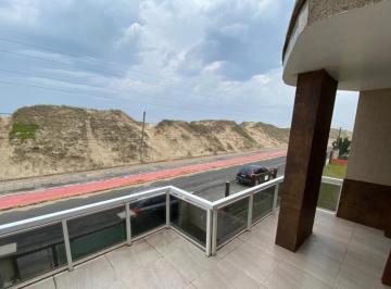 Casa · 150m² · 3 Quartos · 1 Vaga · Casa à venda com vista panorâmica em Imbé
