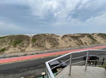 Casa · 150m² · 3 Quartos · 1 Vaga · Casa à venda com vista panorâmica em Imbé