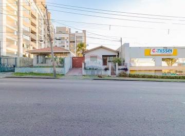 Casa · 108m² · 3 Quartos · 5 Vagas · Terreno 440m² no Capão Raso – Casa Térrea com Edícula e Potencial de Valorização!