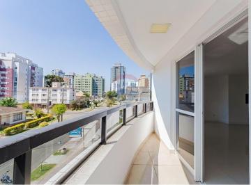 Apartamento · 134m² · 3 Quartos · Apartamento de 134m² com 3 quartos, 1 suíte com closet, 2 demi suítes e 2 vagas