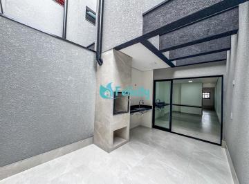 Casa · 130m² · 3 Quartos · 2 Vagas · Sobrado NOVO com 3 suítes, 2 vagas, 130m2 no Parque Maria Domitila
