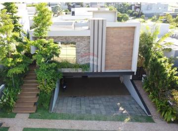 Casa · 353m² · 4 Quartos · 6 Vagas · Casa com 520m², 4 suítes - Alphaville l