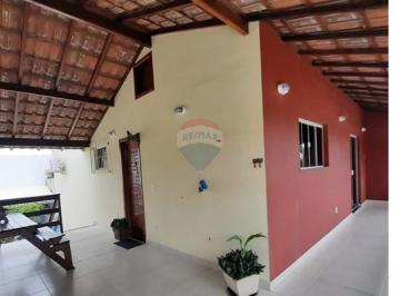 Casa · 180m² · 3 Quartos · 3 Vagas · Casa Moderna com Piscina, 3 quartos, a venda em São Pedro da Aldeia/RJ