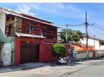 Casa · 180m² · 3 Quartos · 3 Vagas · Casa Moderna com Piscina, 3 quartos, a venda em São Pedro da Aldeia/RJ